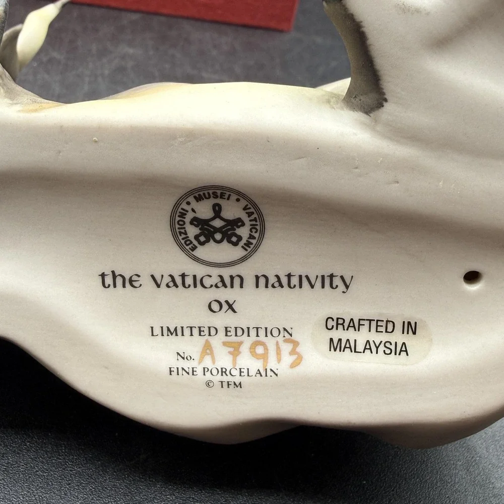 The Vatican Nativity Collection Ox Porcelain Figurine Small Hand Painted Vintage